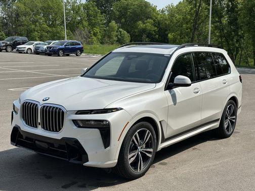 2026 BMW X7 xDrive40i