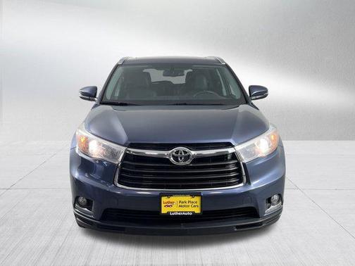 2016 Toyota Highlander Limited
