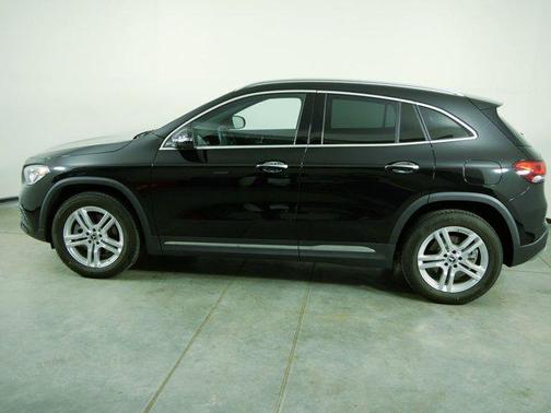 2021 Mercedes-Benz GLA 250 Base 4MATIC