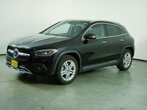 2021 Mercedes-Benz GLA 250 Base 4MATIC