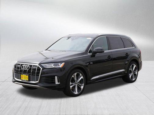 2022 Audi Q7 55 Prestige