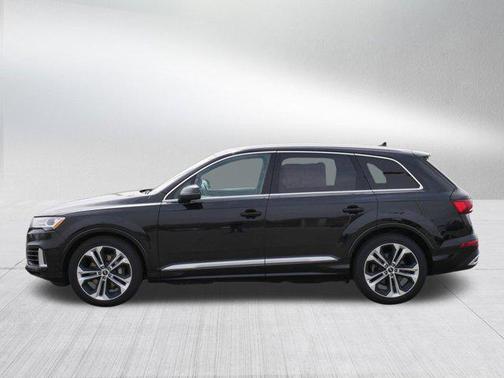 2022 Audi Q7 55 Prestige