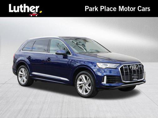 2022 Audi Q7 55 Premium Plus