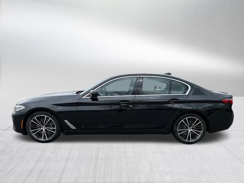 Black Sapphire Metallic 2023 BMW 530 i xDrive
