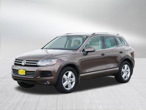 2012 Volkswagen Touareg TDI Lux