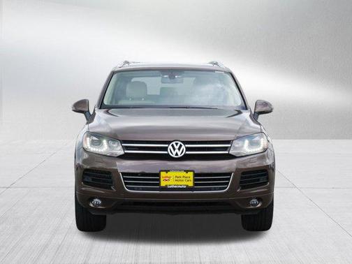 2012 Volkswagen Touareg TDI Lux