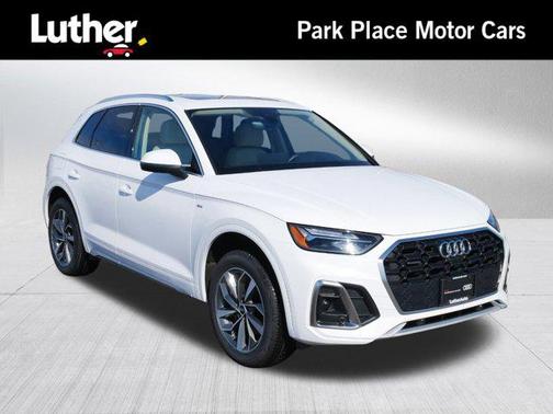2022 Audi Q5 45 S line Premium Plus