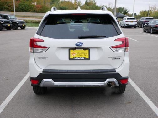 2022 Subaru Forester Touring