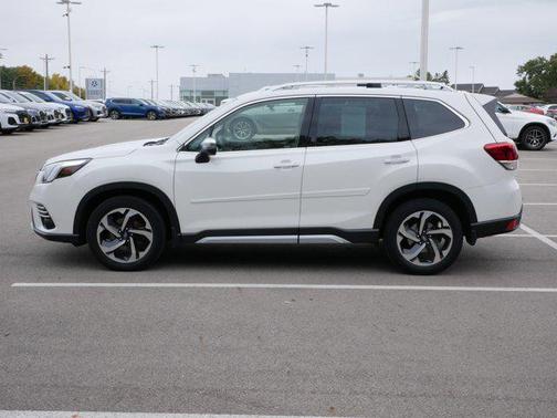 2022 Subaru Forester Touring