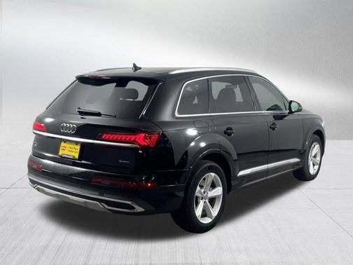 2020 Audi Q7 55 Premium