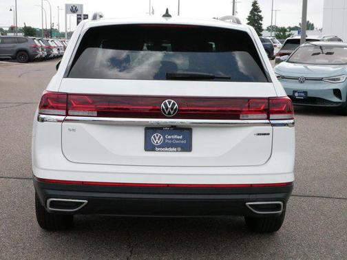 2024 Volkswagen Atlas 2.0T SE