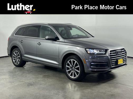 2017 Audi Q7 3.0T Premium