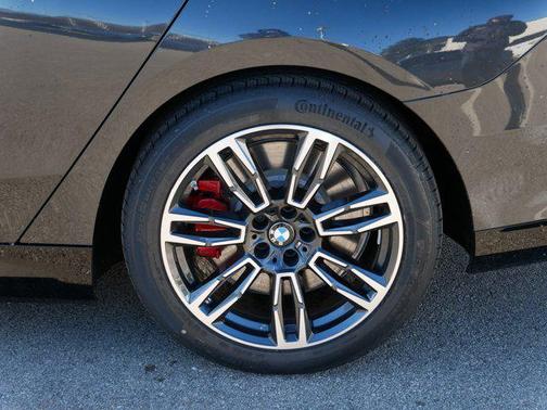 2026 BMW 550e xDrive