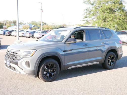 2024 Volkswagen Atlas 2.0T SEL