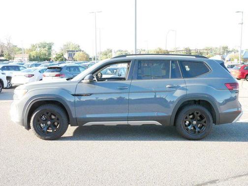 2024 Volkswagen Atlas 2.0T SEL