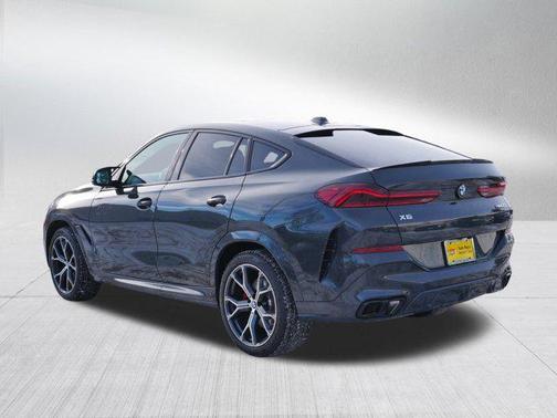 2025 BMW X6 M60i