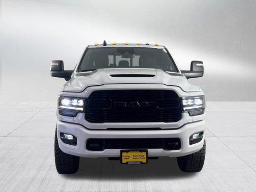2024 RAM 3500 Limited Mega Cab 4x4 6'4' Box