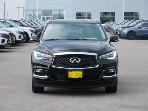 2017 INFINITI QX60 Base