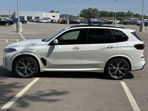 2026 BMW X5 PHEV xDrive50e