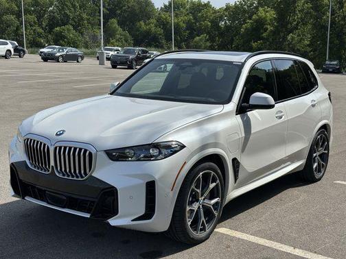 2026 BMW X5 PHEV xDrive50e