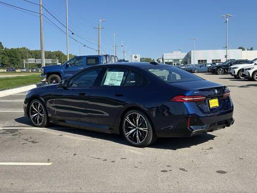 2026 BMW 550e 550e xDrive