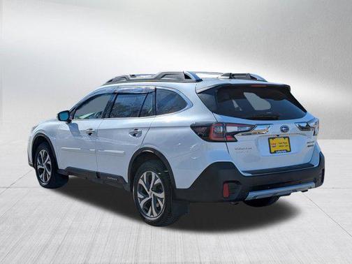 2022 Subaru Outback Touring XT
