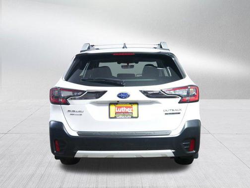 2022 Subaru Outback Touring XT