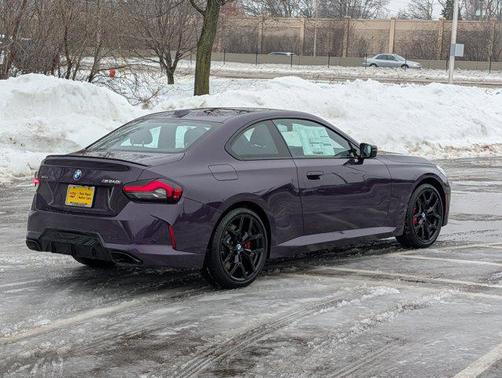 2026 BMW M240 i xDrive