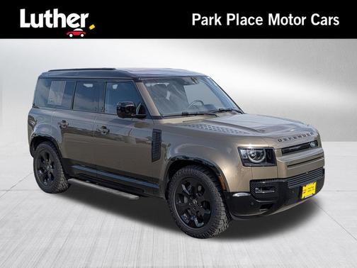 BRONZE 2024 Land Rover Defender 110 P400 X-Dynamic SE