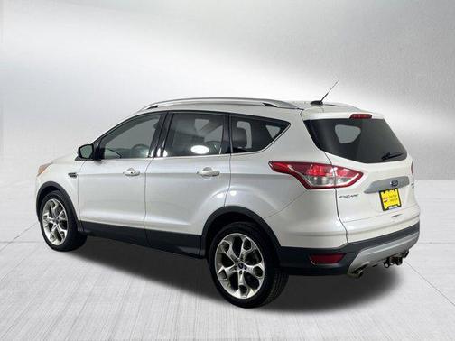 White Platinum Metallic Tri-Coat 2016 Ford Escape Titanium