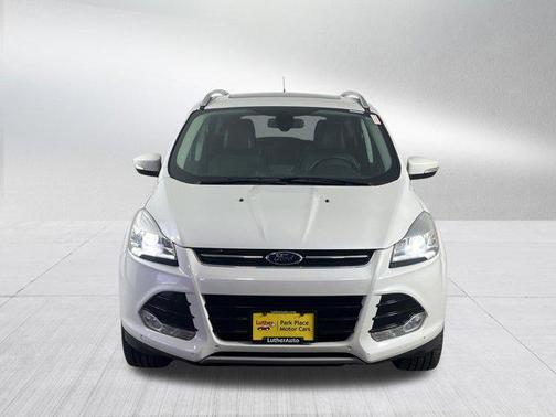 White Platinum Metallic Tri-Coat 2016 Ford Escape Titanium