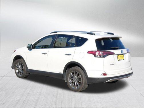 2018 Toyota RAV4 Hybrid SE