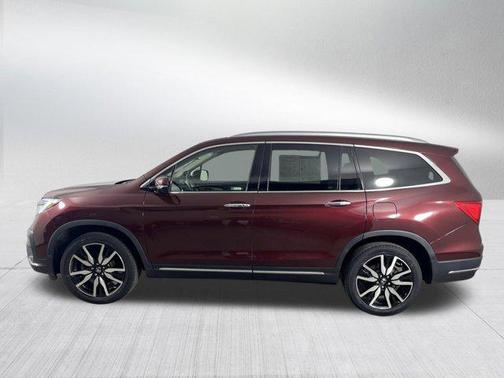 Deep Scarlet Pearl 2022 Honda Pilot AWD Elite