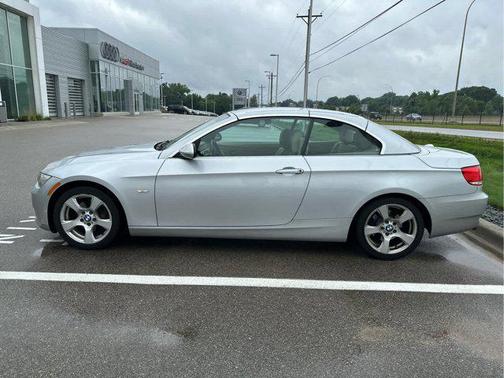 2009 BMW 328 328i