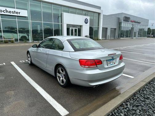 2009 BMW 328 328i