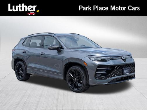 Platinum Gray Metallic 2025 Volkswagen Tiguan 2.0T SE R-Line Black 4MOTION