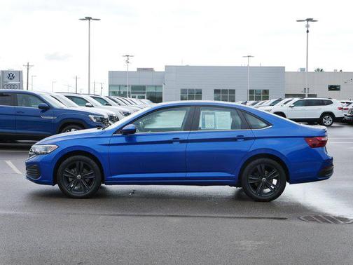 2023 Volkswagen Jetta 1.5T SE