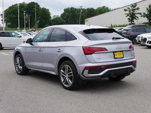 2022 Audi Q5 45 S line Premium Plus