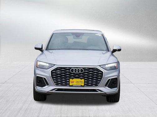 2022 Audi Q5 45 S line Premium Plus