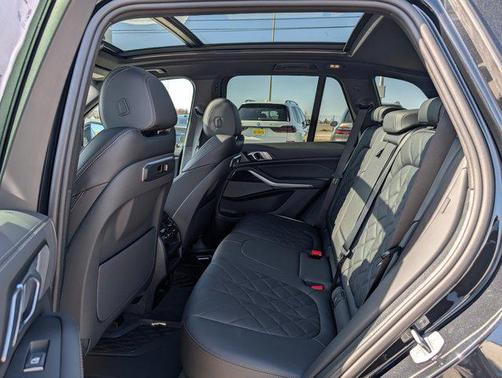 Black Sapphire Metallic 2026 BMW X5 PHEV xDrive50e