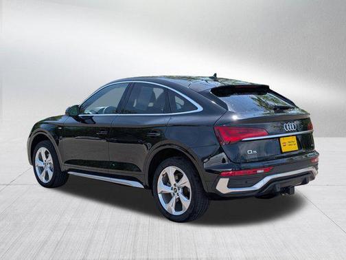 Mythos Black Metallic 2023 Audi Q5 45 S line Premium Plus