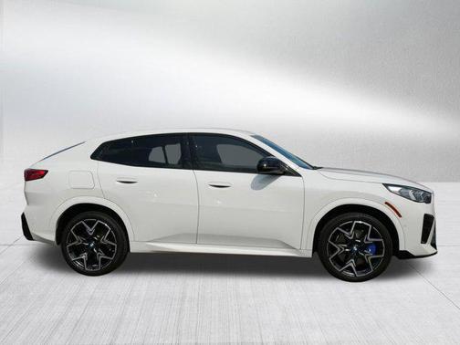 2024 BMW X2 M35i