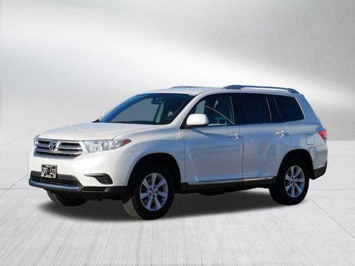 2011 Toyota Highlander SE