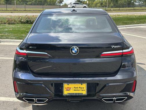 2025 BMW 760 i xDrive