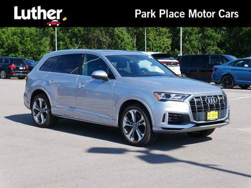 2020 Audi Q7 55 Premium Plus
