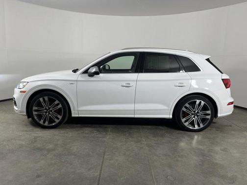 2018 Audi SQ5 3.0T Prestige