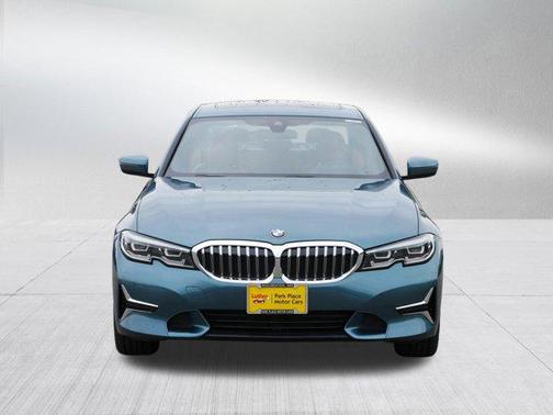 2019 BMW 330 xDrive