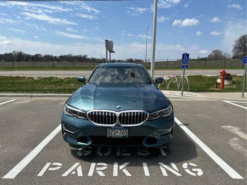 2019 BMW 330 xDrive