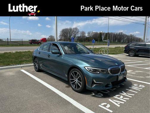 2019 BMW 330 xDrive