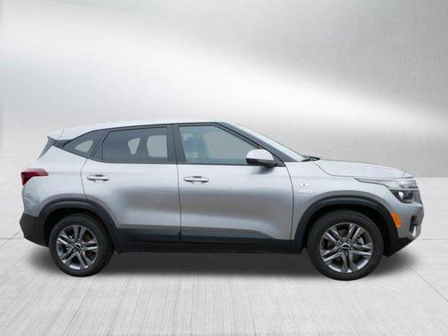 2023 Kia Seltos LX